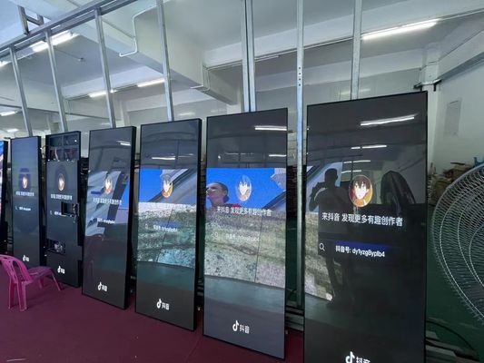 Αλουμινίου Σιδήρου Χάλυβα LED αφίσα οθόνη 960*1920 LED οθόνη P2.5 εσωτερική 3840hz IP56